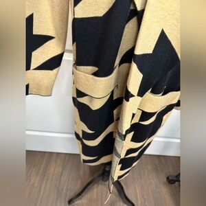 Color block tailored sweater